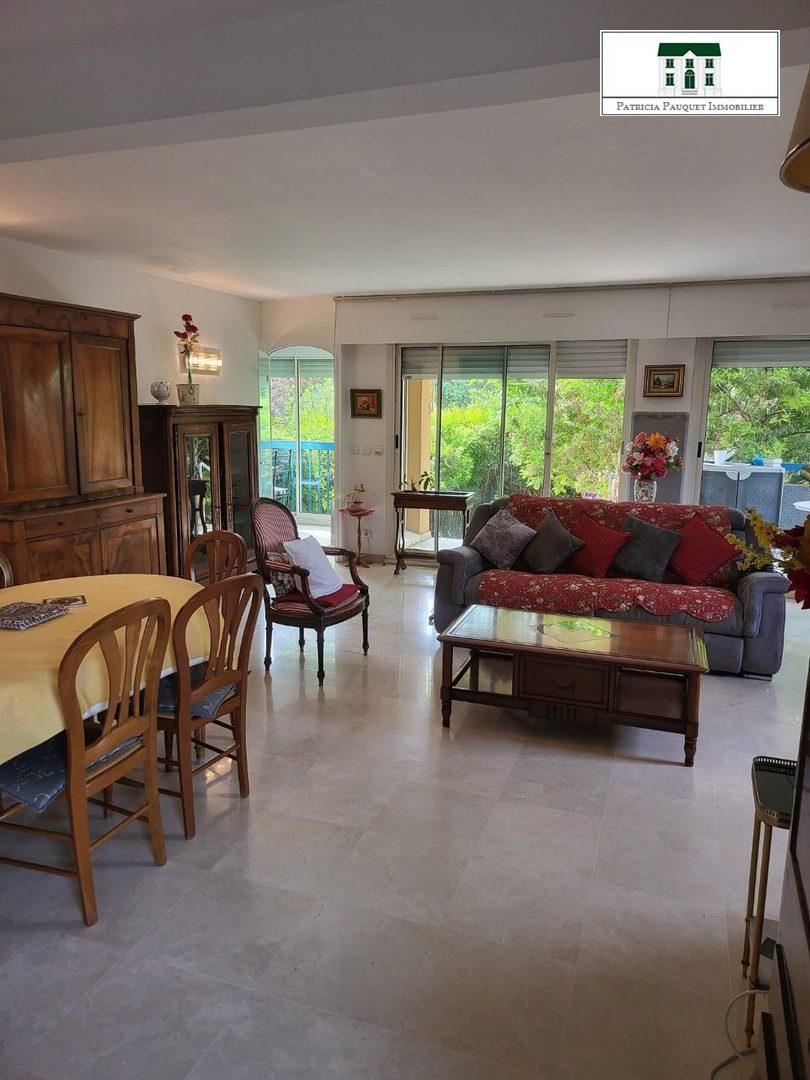 Image COURTE DUREE - T3 MEUBLE AVEC JARDIN ET PARKING